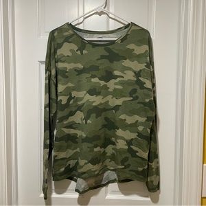 Girls Old Navy Long-Sleeve Camouflage printed T-shirt